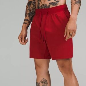 The liner less short in sport red / 7inch inseam
